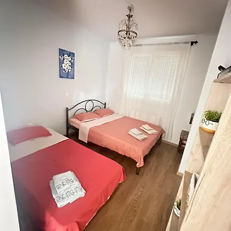 Blue House * Kariani