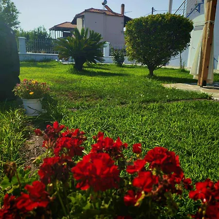 Case de vacanță Blue House Karianí